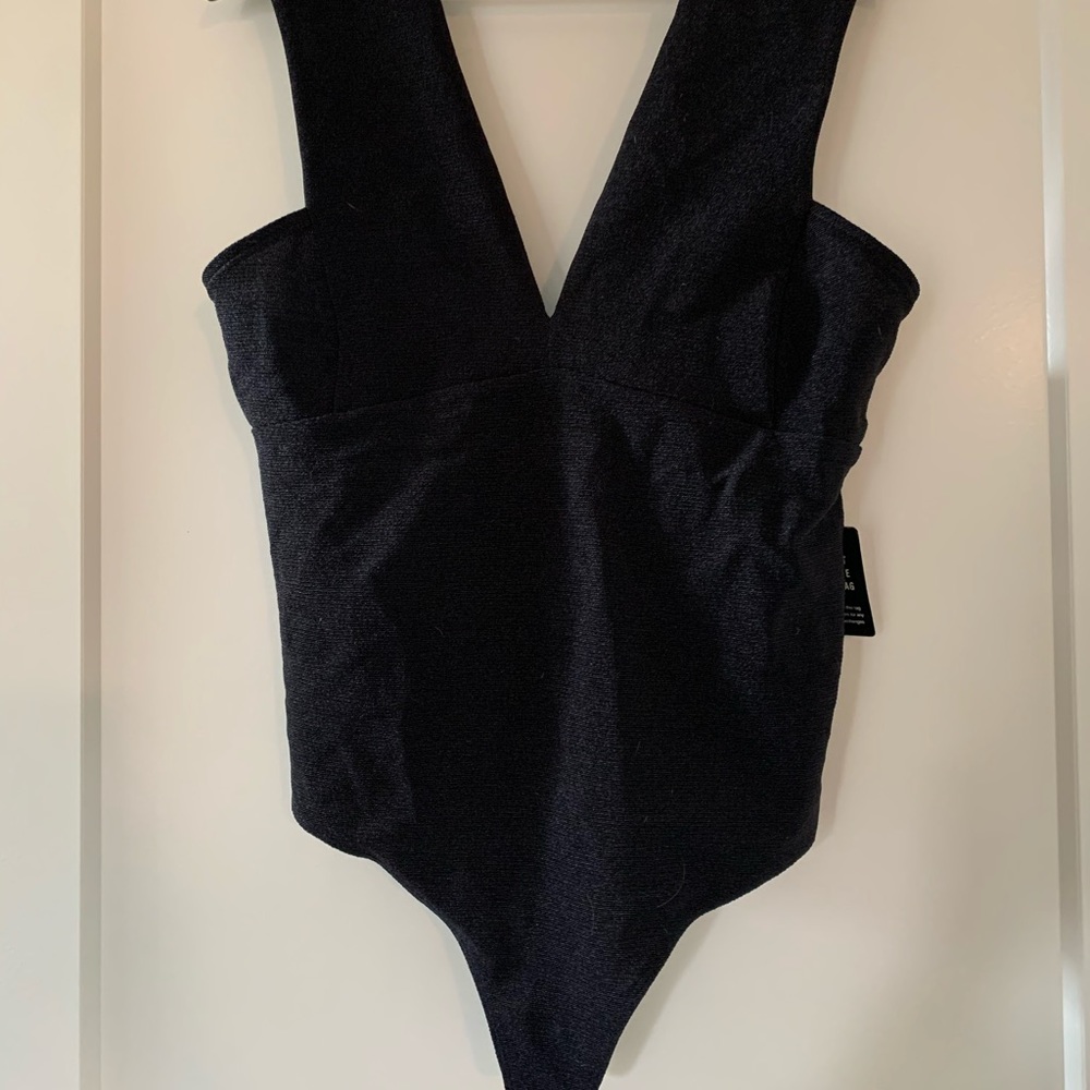 Express bow back body suit